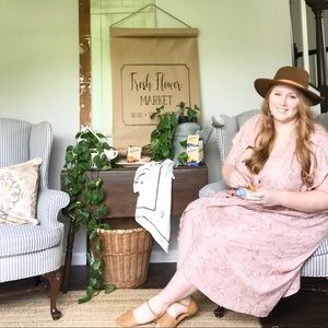 Meet your Posher, Adele